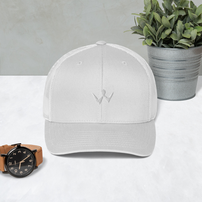 Trucker "W" White