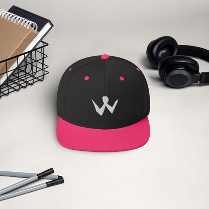 Snapback "W" White Logo Unisex