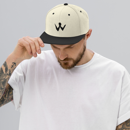 Snapback "W" Black Logo Unisex